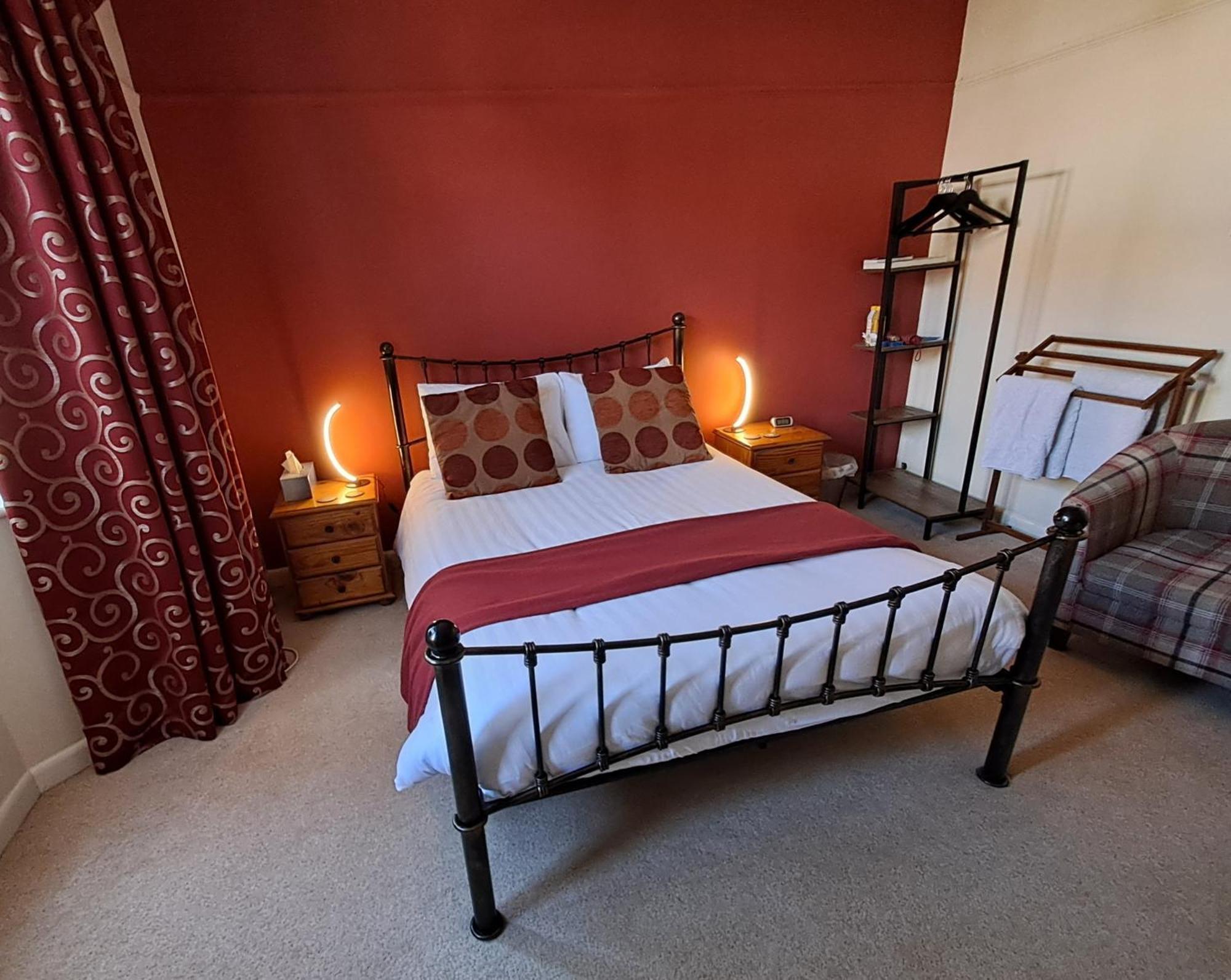Appartamento Quiet Comfortable Patcham Studio Free Parking Hallway Shared With Host Hove Esterno foto